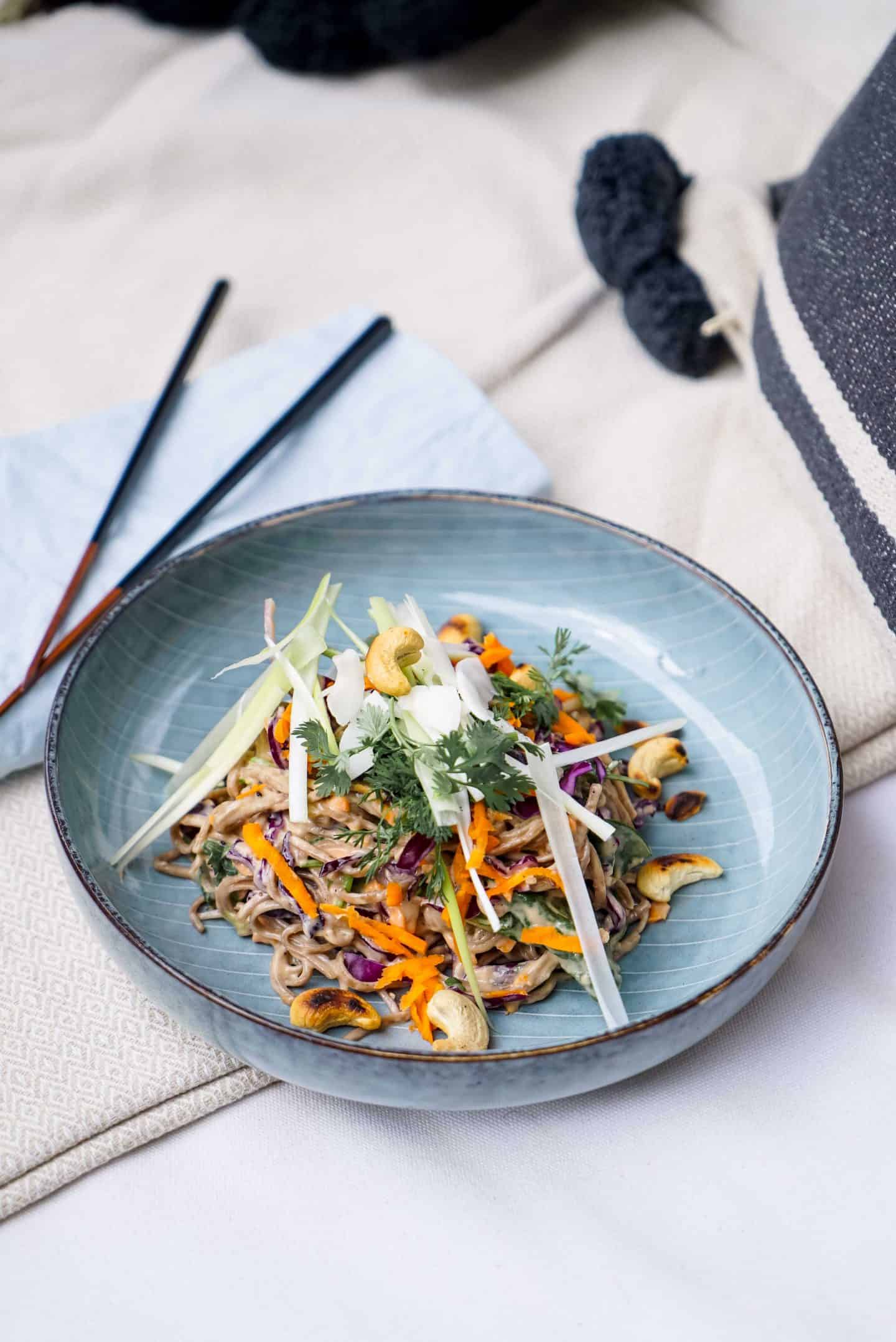 asiatischer Nudelsalat vegan
